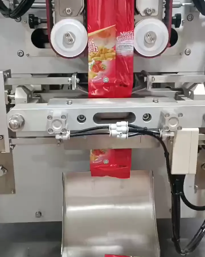 VGT forming and sealing quad-seal bags